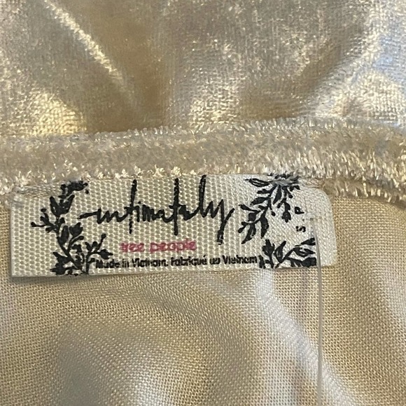 Free People Ivory Champagne All Night Velvet Tunic Camisole NWT Size Small - Picture 7 of 8